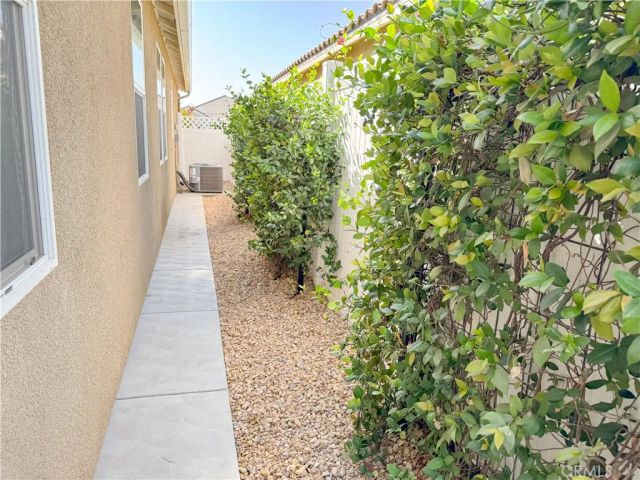 14308 Addleston Lane, Bakersfield, CA 93311