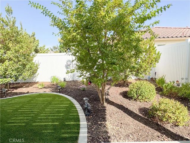 14308 Addleston Lane, Bakersfield, CA 93311