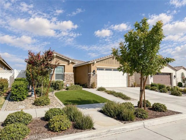 14308 Addleston Lane, Bakersfield, CA 93311