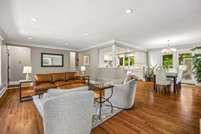3945 Xerxes Avenue S, Minneapolis, MN 55410