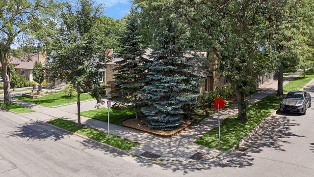3945 Xerxes Avenue S, Minneapolis, MN 55410