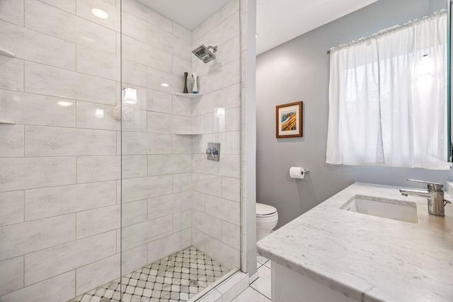 3945 Xerxes Avenue S, Minneapolis, MN 55410