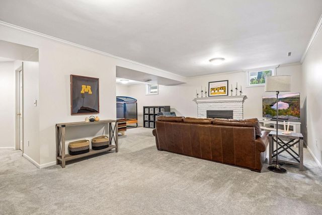 3945 Xerxes Avenue S, Minneapolis, MN 55410