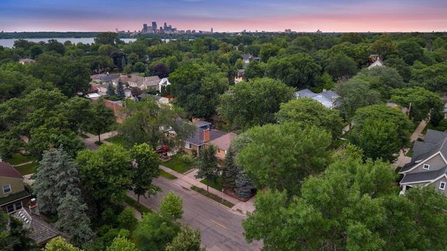 3945 Xerxes Avenue S, Minneapolis, MN 55410