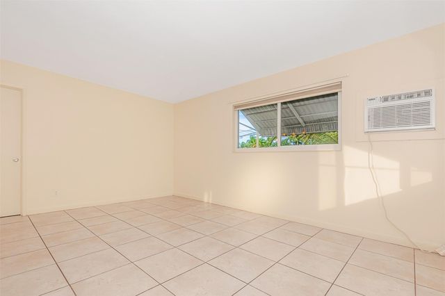 2581 NE 11TH CT, Pompano Beach, FL 33062
