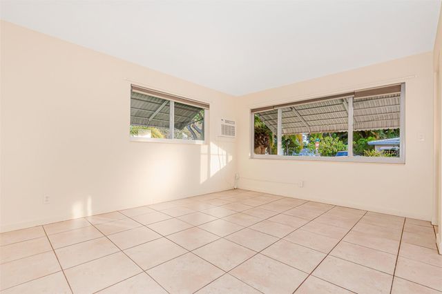 2581 NE 11TH CT, Pompano Beach, FL 33062