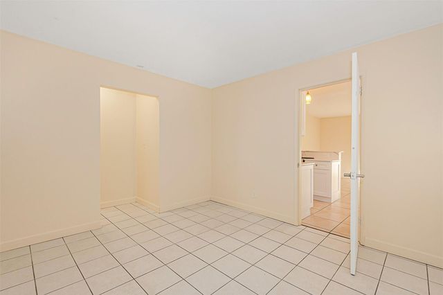 2581 NE 11TH CT, Pompano Beach, FL 33062