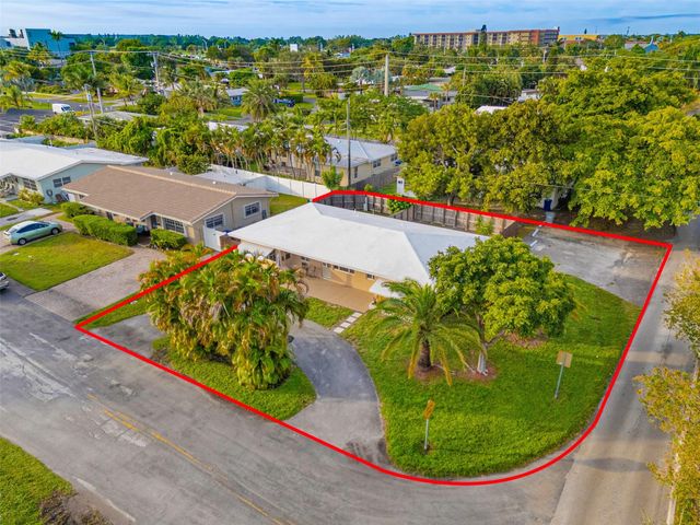 2581 NE 11TH CT, Pompano Beach, FL 33062