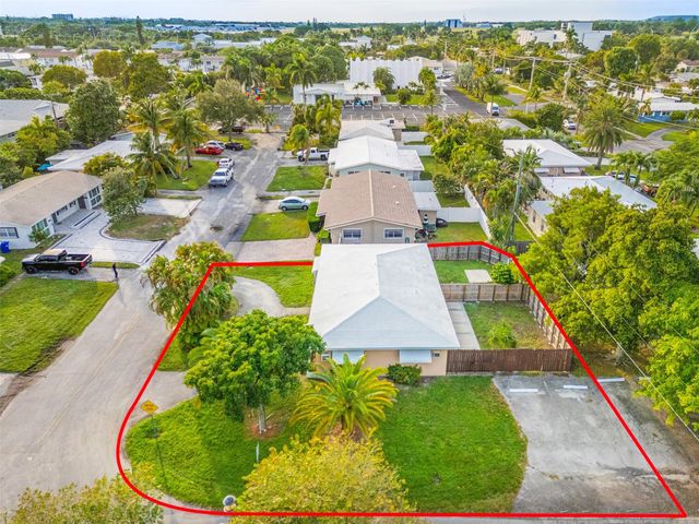 2581 NE 11TH CT, Pompano Beach, FL 33062