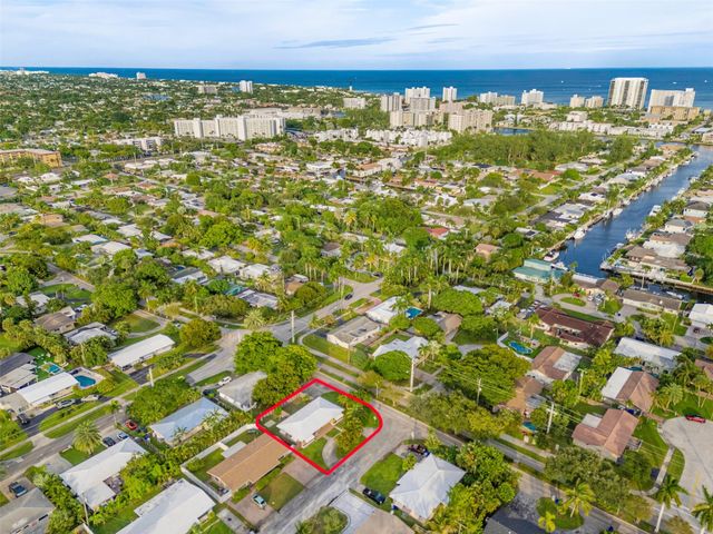 2581 NE 11TH CT, Pompano Beach, FL 33062
