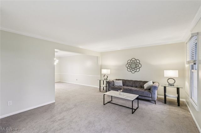 20393 Wildwood Lane, Strongsville, OH 44149