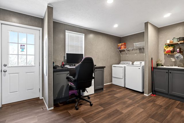 145 Two Hawks Ln, Hilham, TN 38568