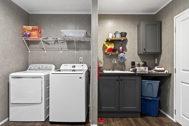 145 Two Hawks Ln, Hilham, TN 38568