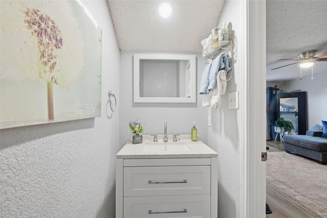 5728 Giddyup Lane, Fort Worth, TX 76179