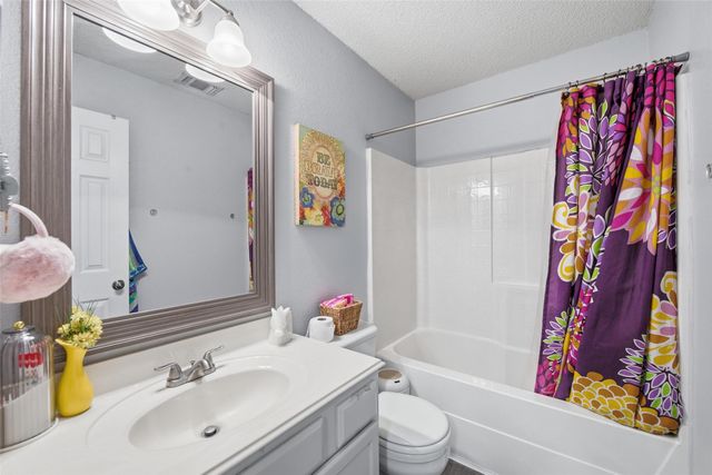 5728 Giddyup Lane, Fort Worth, TX 76179