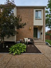 6956 Highland Park Dr, Nashville, TN 37205