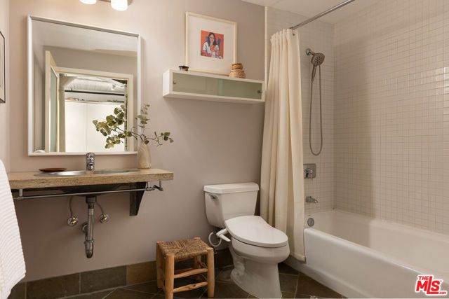 812 Fremont Avenue 202, South Pasadena, CA 91030