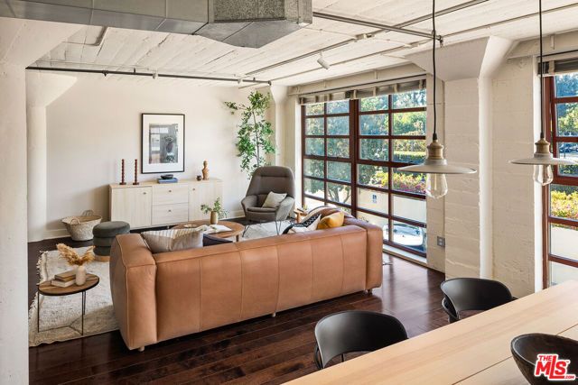 812 Fremont Avenue 202, South Pasadena, CA 91030