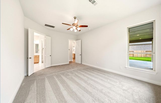 454 Lontano Path, Willis, TX 77318