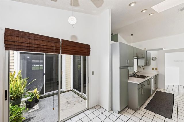 3886 40TH AVENUE W, Bradenton, FL 34205