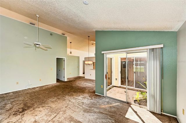 3886 40TH AVENUE W, Bradenton, FL 34205