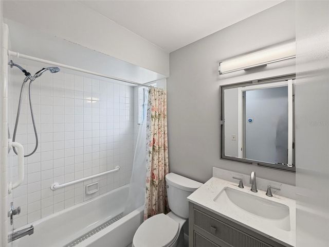 3886 40TH AVENUE W, Bradenton, FL 34205