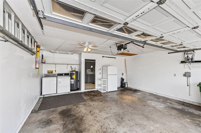 3886 40TH AVENUE W, Bradenton, FL 34205