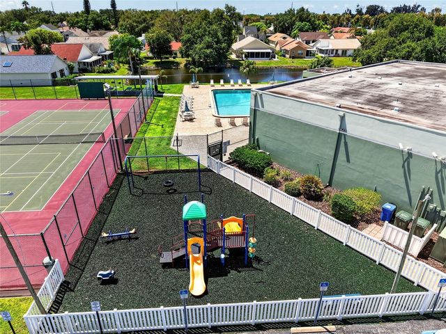 3886 40TH AVENUE W, Bradenton, FL 34205