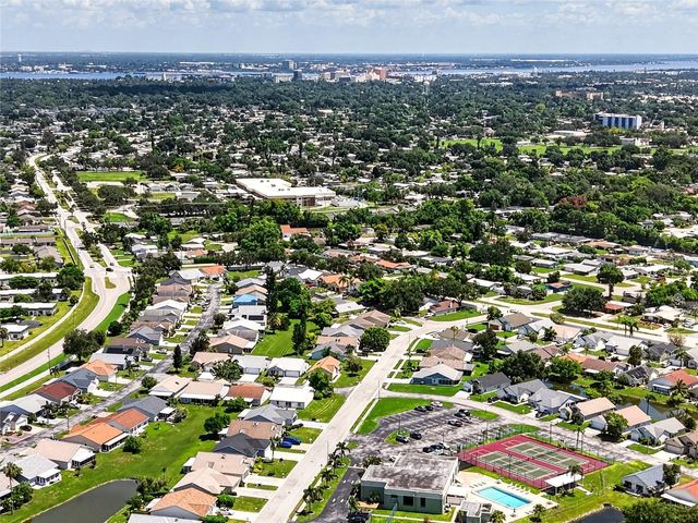 3886 40TH AVENUE W, Bradenton, FL 34205