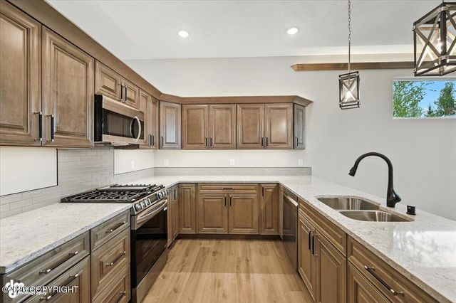 1557 S Birch Lake Drive, Big Lake, AK 99652