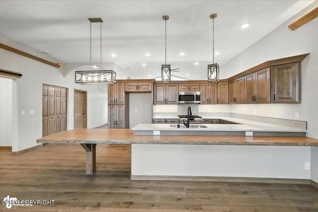 1557 S Birch Lake Drive, Big Lake, AK 99652
