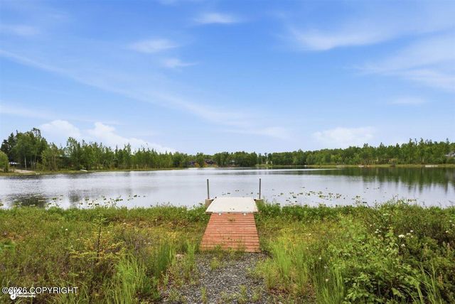 1557 S Birch Lake Drive, Big Lake, AK 99652