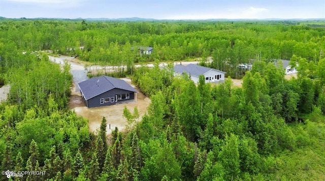 1557 S Birch Lake Drive, Big Lake, AK 99652
