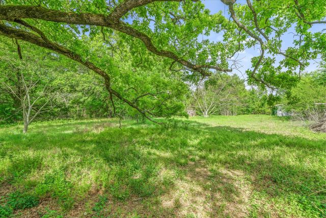 350 Vz County Road 3509, Edgewood, TX 75117