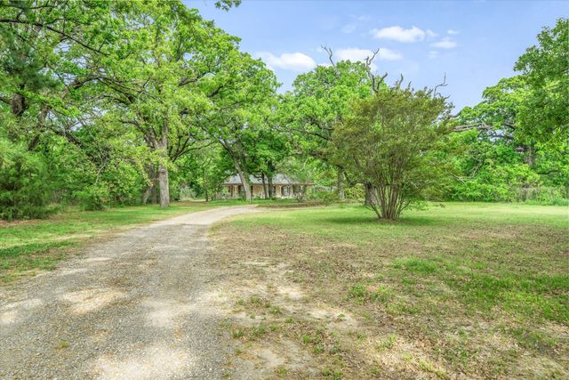350 Vz County Road 3509, Edgewood, TX 75117