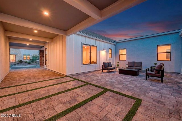 9407 S 13TH Way, Phoenix, AZ 85042