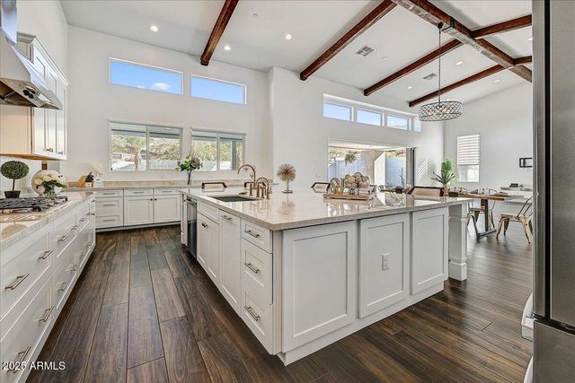 9407 S 13TH Way, Phoenix, AZ 85042