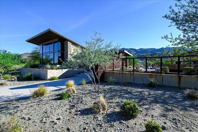 9407 S 13TH Way, Phoenix, AZ 85042