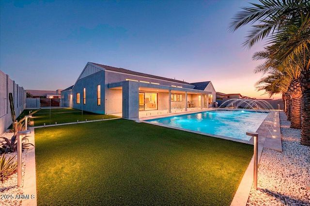 9407 S 13TH Way, Phoenix, AZ 85042