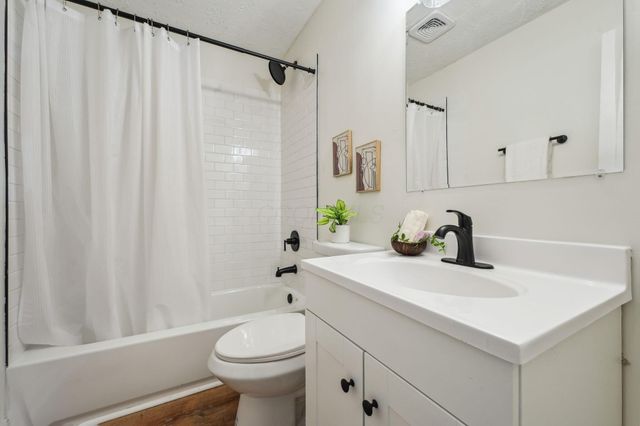 2961 Woodland Avenue, Columbus, OH 43224