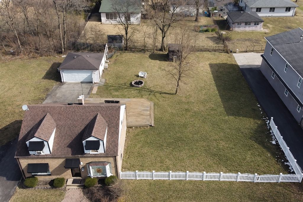 17801 67th Avenue, Tinley Park, IL 60477