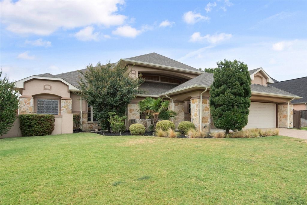 2509 Thoroughbred Lane, Mansfield, TX 76063 — photo 4