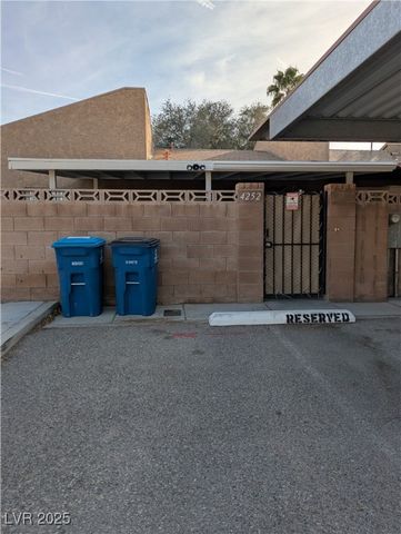4252 Rollingstone Drive, Las Vegas, NV 89103