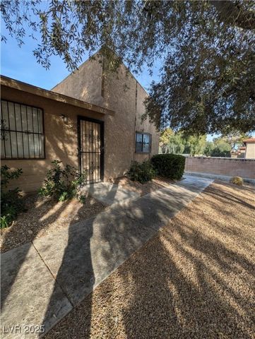 4252 Rollingstone Drive, Las Vegas, NV 89103