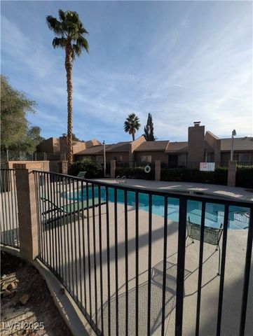 4252 Rollingstone Drive, Las Vegas, NV 89103