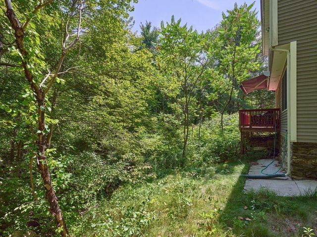 189 Maple Ave, Rutland, MA 01543