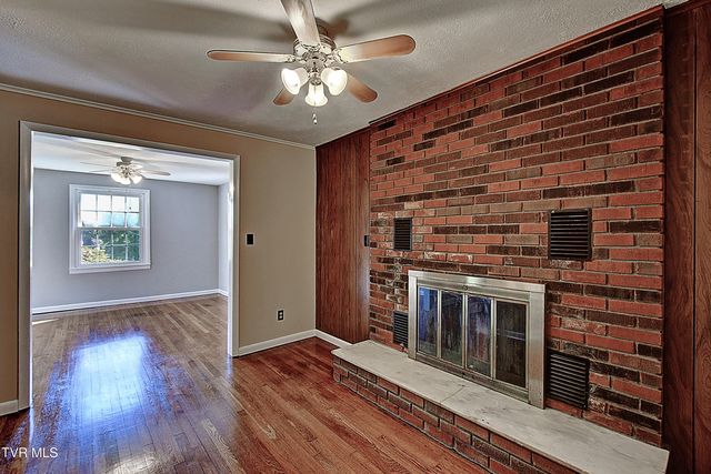 433 Division Street, Elizabethton, TN 37643