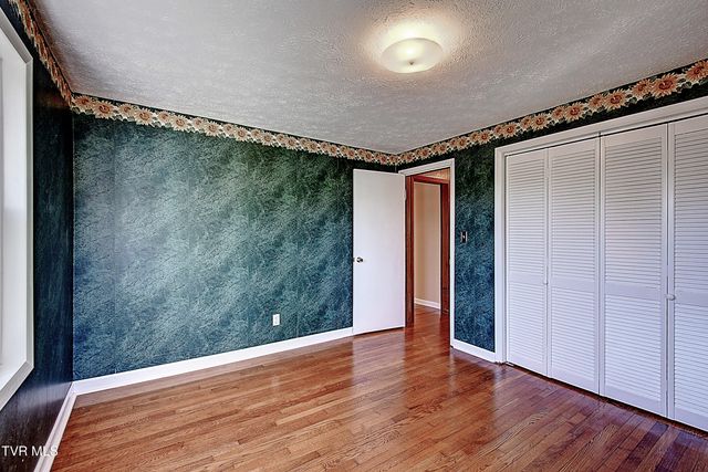 433 Division Street, Elizabethton, TN 37643