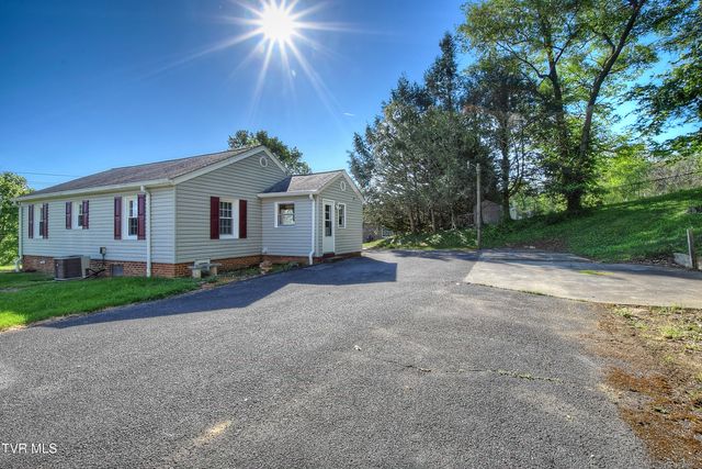 433 Division Street, Elizabethton, TN 37643