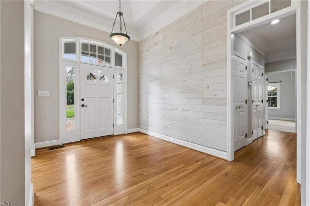 201 Chinquapin Orch, Yorktown, VA 23693